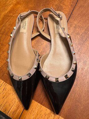 Vaiftilno slingback studded flats. Size UK 40 /US 9/9.5